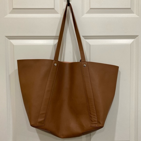 Zara Bags Zara Basic Large Luggage Camel Brown Tote Wmatching